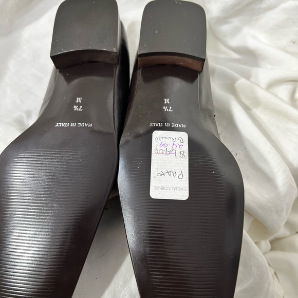 Causal Corners Flat Loafer Color Brown Size 7 1/2 M,  New Shoe Removed Peeling. - Picture 3 of 13